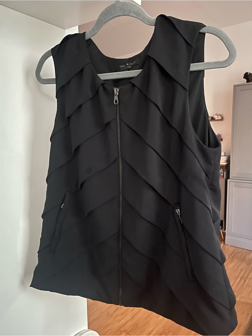 rag & bone Black Zip-Front Sleeveless Vest